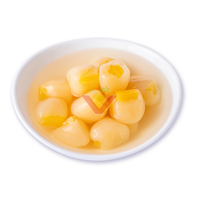 rambutan-stuffed-with-pineapple-in-syrup-640x640